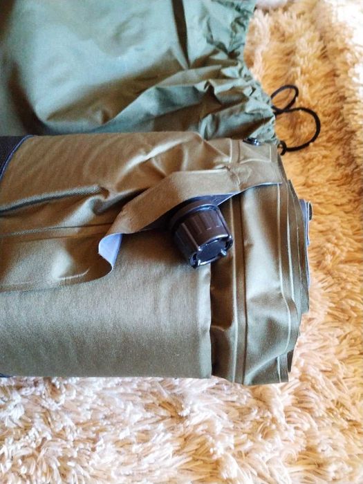 Самонадувающийся коврик.