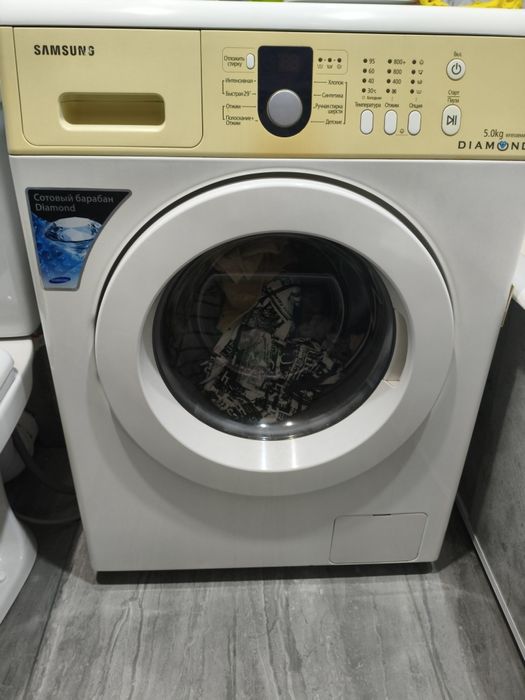 Продам стиральную машинку Samsung..