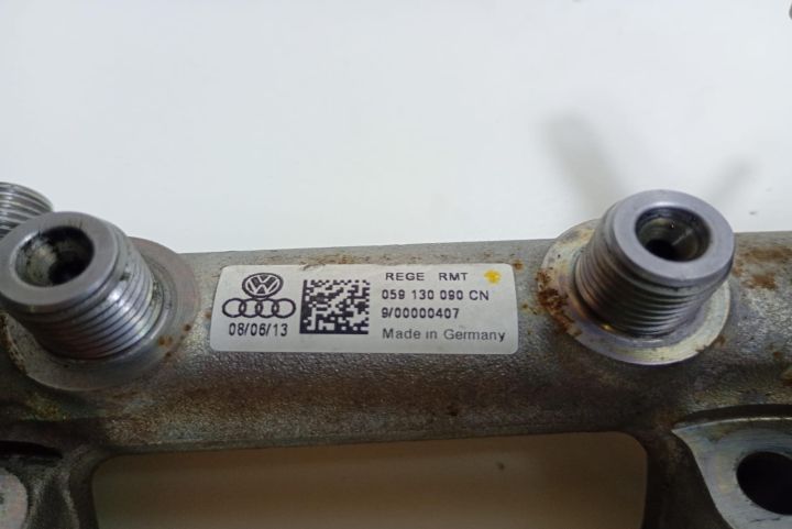 Rampa injectoare 059130090CN Audi Q7 4L (facelift) seria