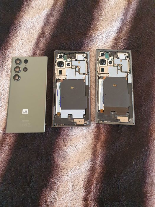 Samsung s23 Ultra на части-2 броя