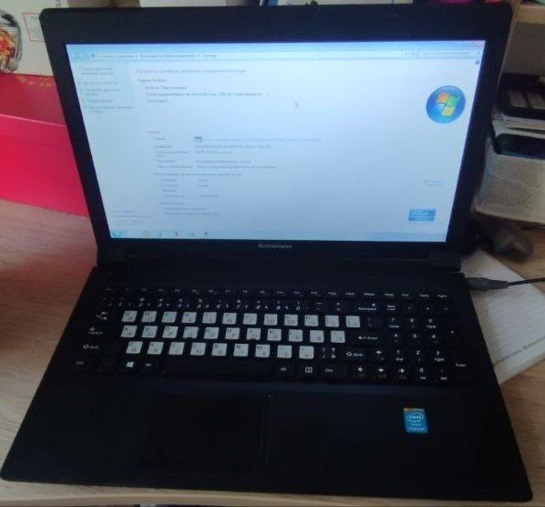 Ноутбук lenovo (в хорошем состоянии)