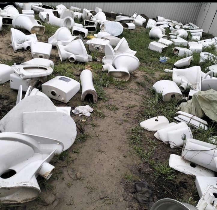 Унитаз без бачка продам