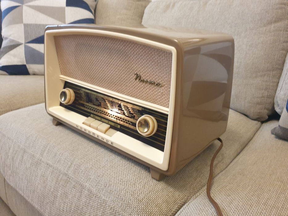 Nordmende Norma Vintage Radio pe lampi