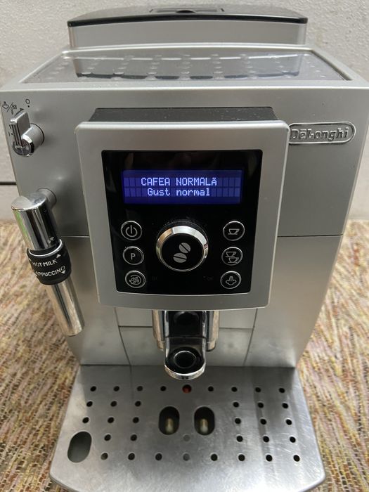 Espresor cafea Delonghi cu meniu in limba romana