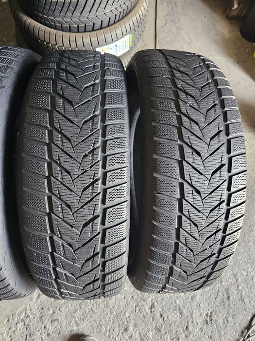 4 anvelope iarna 245 65 17 Vredestein
