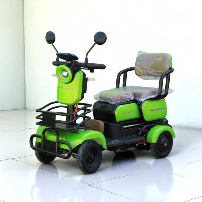Електрическа триместна четириколка MaxMotors Х4 1500W - Lime Green