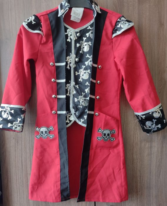 Детско сако пират