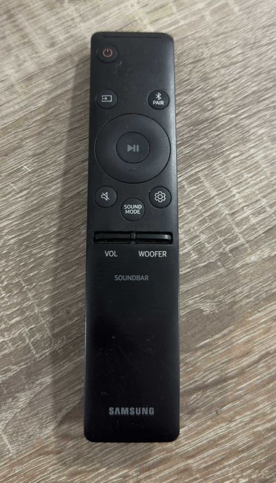 Саундбар система Samsung HW-Q60T