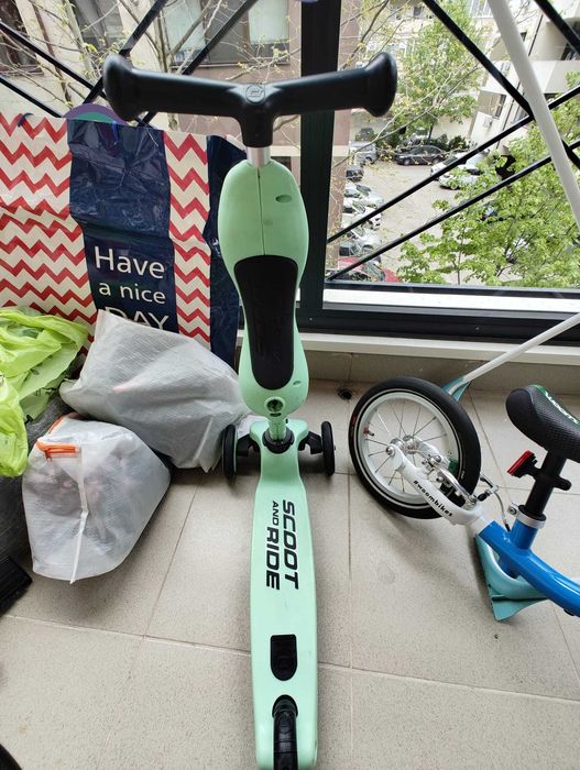 Vand trotineta copii Scoot & Ride + casca in stare f buna 600 lei