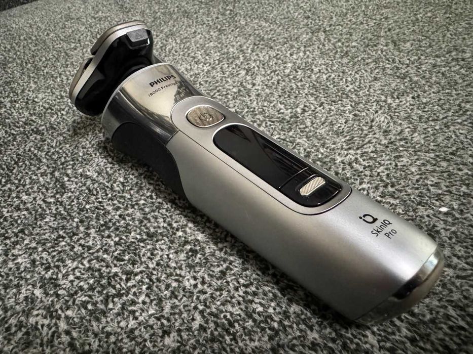 Philips / Shaver i9000 Prestige Ultra / NOU