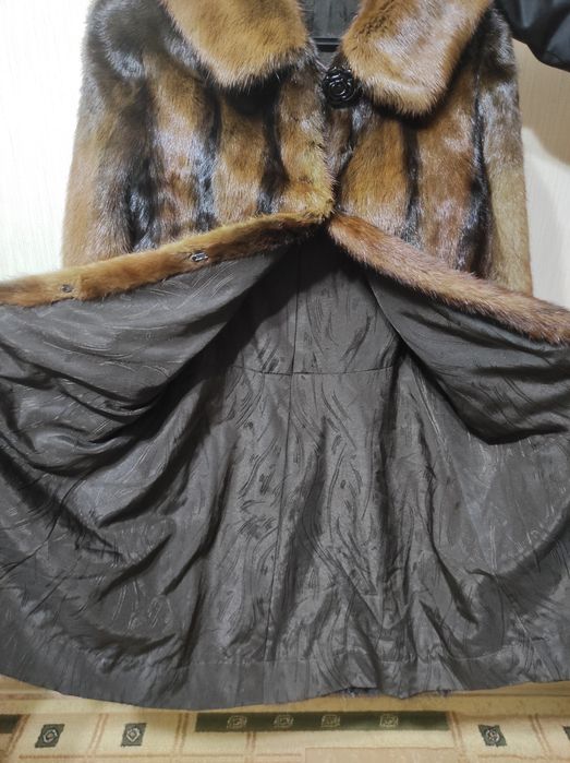 Продам норковую шубу б/у