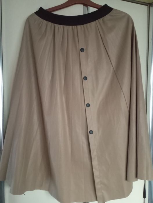 Юбка 48 р б/у иск.кожа