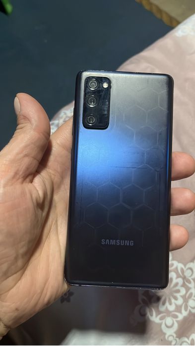 Samsung s 20 fe 128 гб