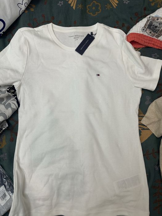 Футболки tommy hilfiger  оригинал