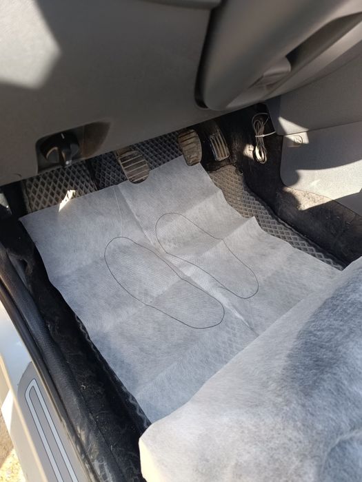 Одноразовые чехлы для машины