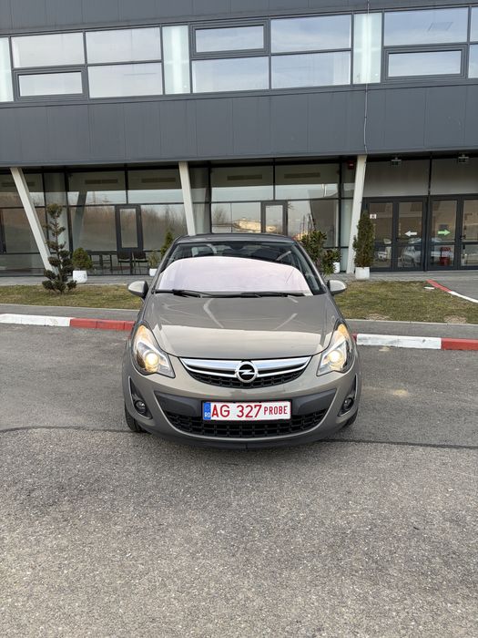 Opel corsa 1.3 diesel scaune incalzite /volan incalzit