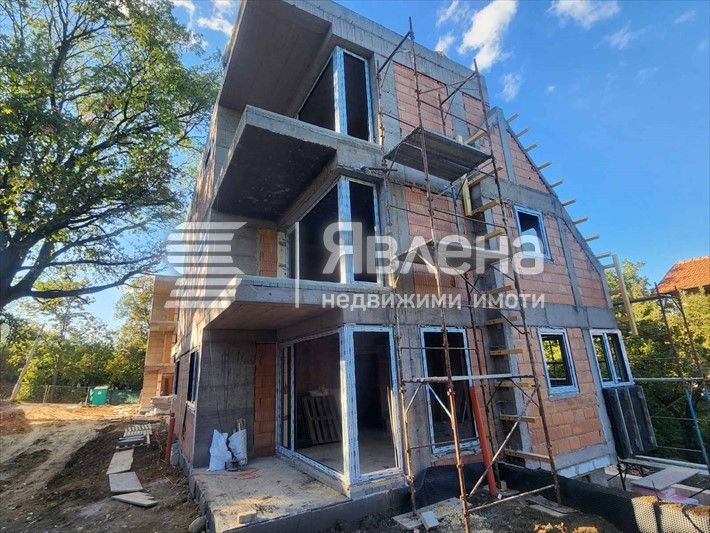 Продава се Къща в София, Симеоново - 254 кв.м за 1772 €/кв.м - Снимка #1