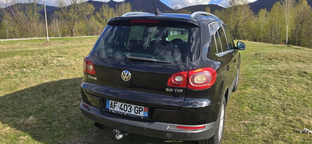 Volkswagen Tiguan 2.0 D ,  4x4