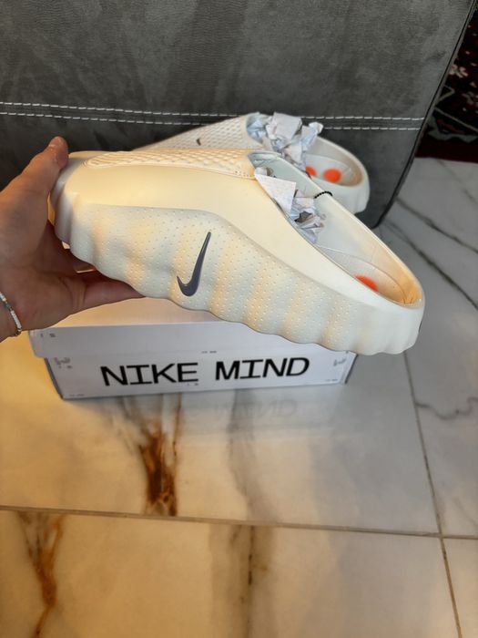 Slapi Nike Mind Albi 42