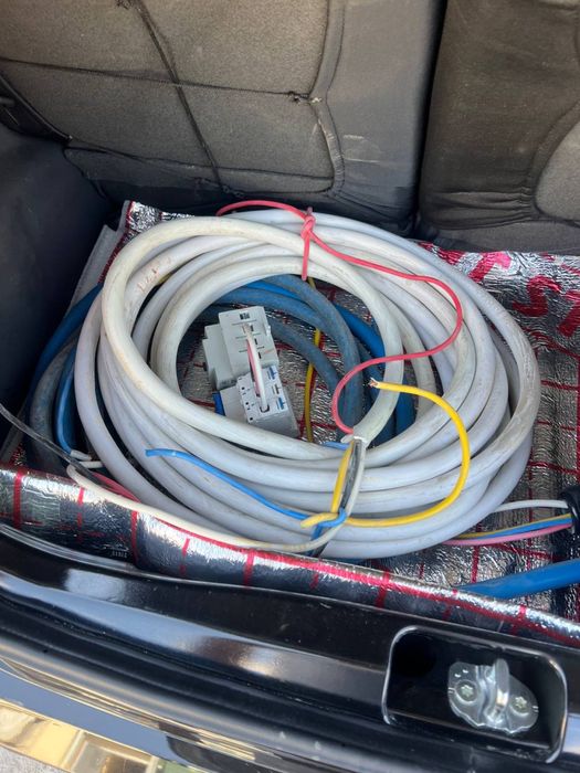 bmw zaryadka original бмв зарядка