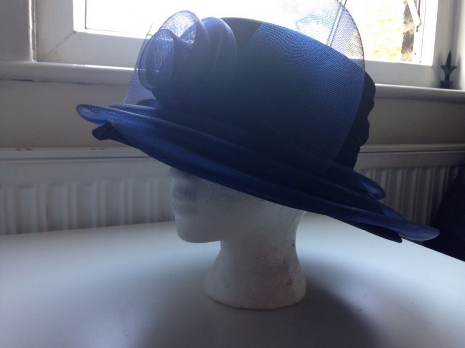 Pălărie C&A elegantă