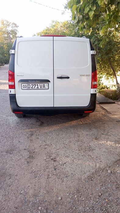 Mersedes benz  vito 2015 года