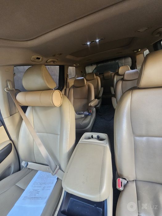 KIA CARNIVAL 2.2 DIZEL. 9 местный 2019 год. Киа карнивал солярка