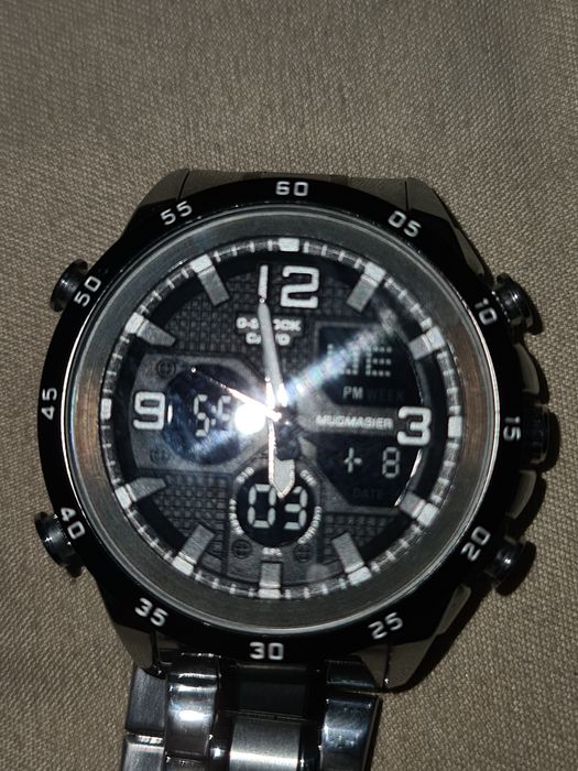 Casio G- shok часы продаётся