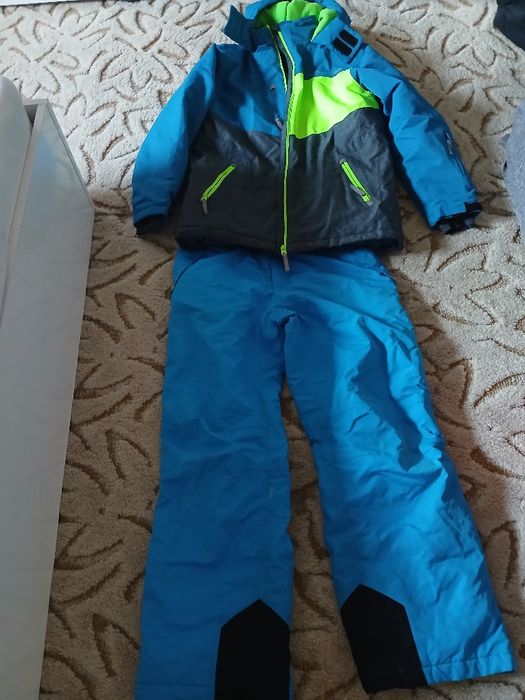 Costum ski copii 146/152.