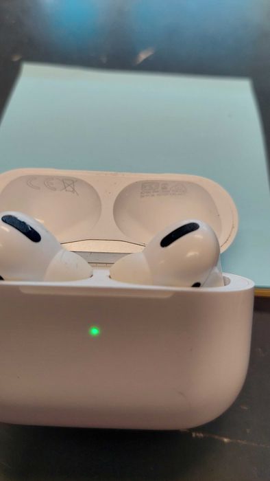 Слушалки Apple Airpods PRO Gen 2