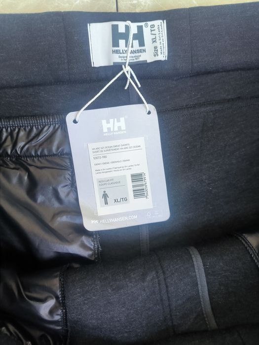 Halley Hansen къси панталони 2XL