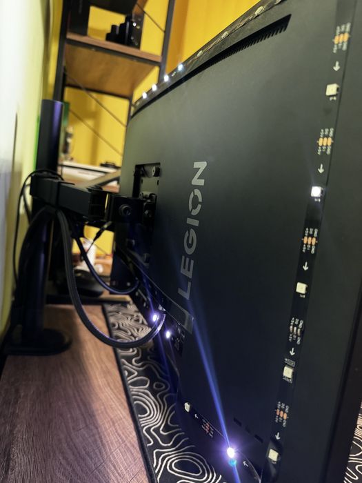 27” QHD 180Hz геймърски монитор Lenovo Legion – 0.5ms, HDR400