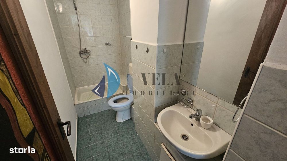 Apartament 3 camere, Cornisa, AC