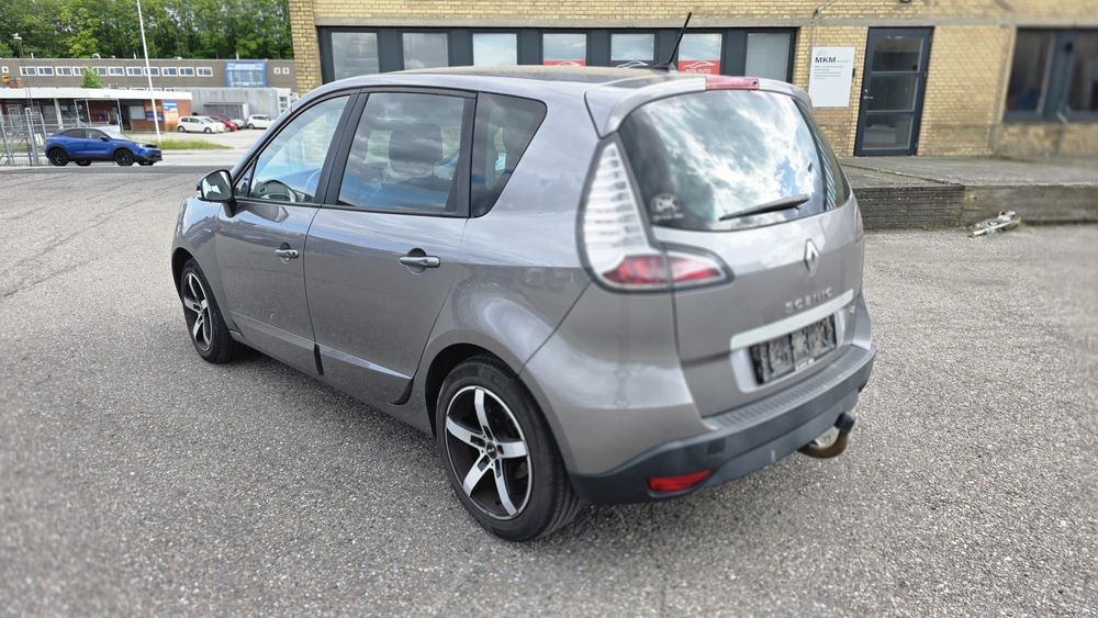 RENAULT Scenic 2016 — imagine 3