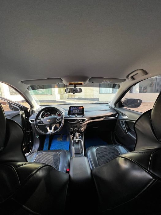 Chevrolet Tracker sotiladi