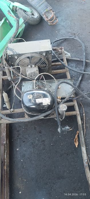 Продам компрессор от холодильника