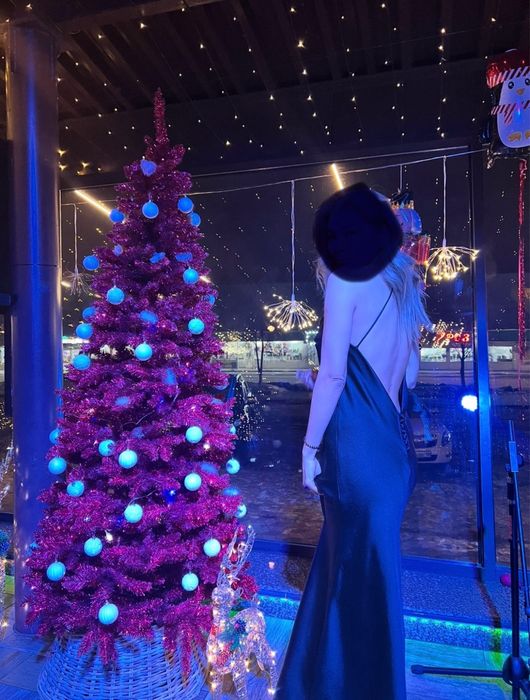 Платье вечернее