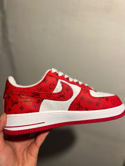 Disponibili în mai multe mărimi
 Noi, în cutie