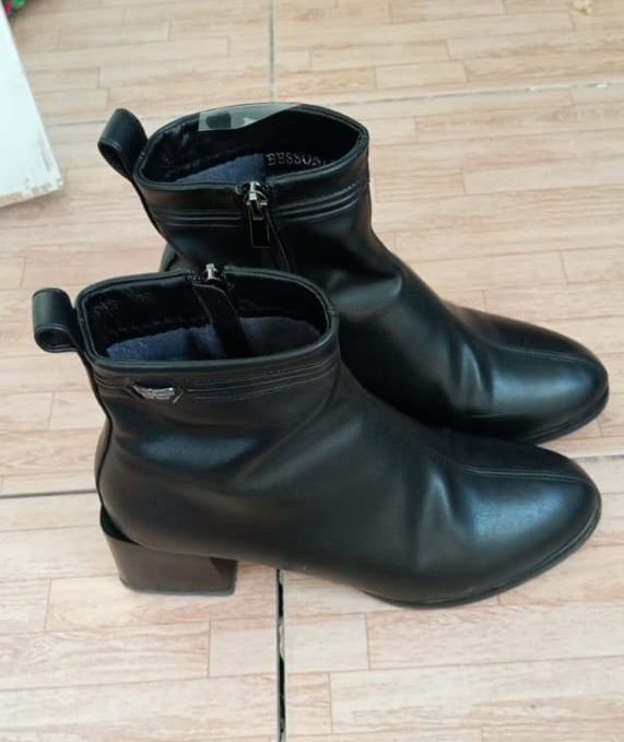 Жаңа Киімдер киілмеген