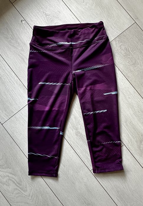 Дамски спортни клинове