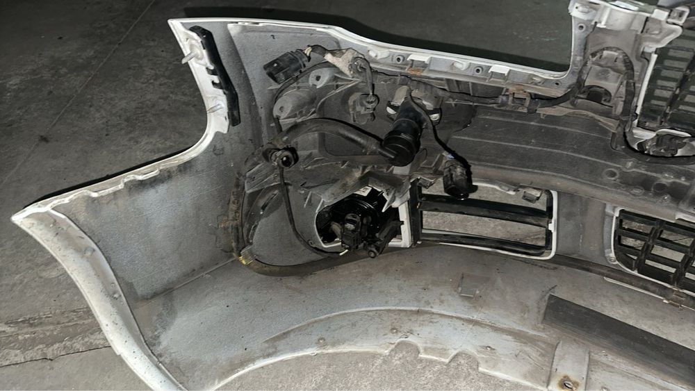 S line предни брони със и без фаромиещо и парктроници в топ състояние!