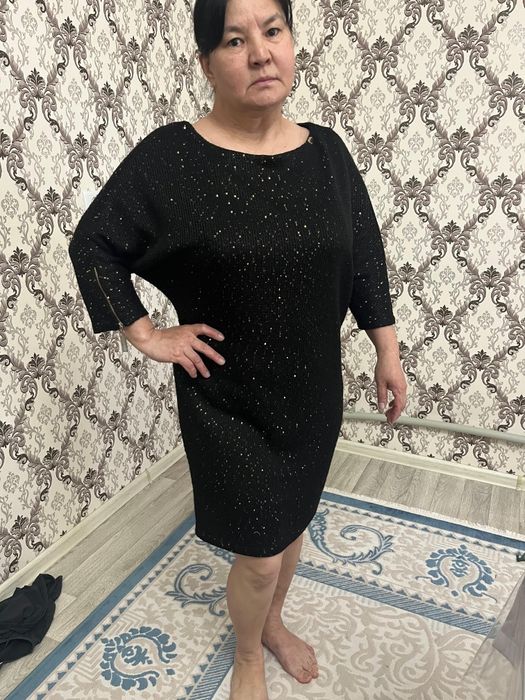 Платье от 1000 тг есть 8 шт