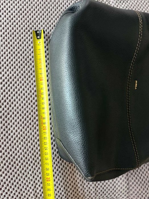 Geantă Furla originală neagră cu pouch