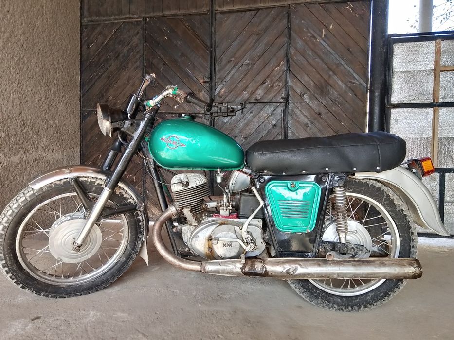 Mototsikl ij Planeta 4