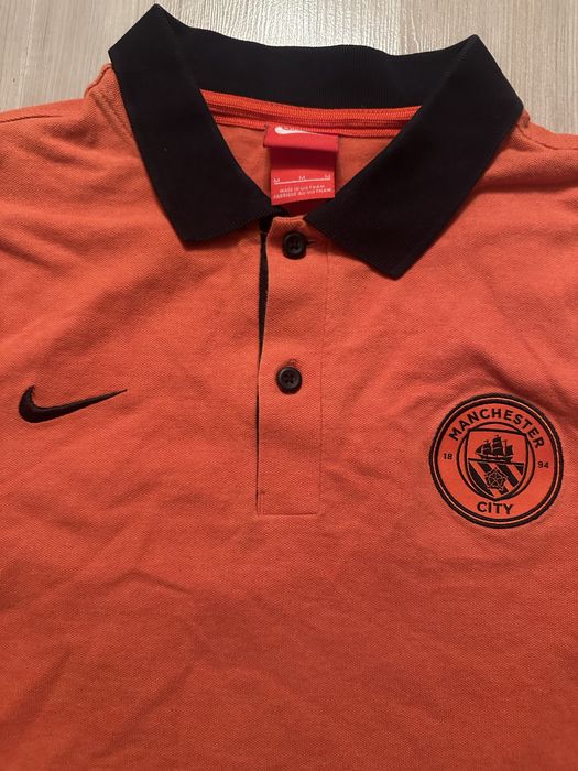 Тениска тип поло на Nike с емблема на Manchester City размер М
