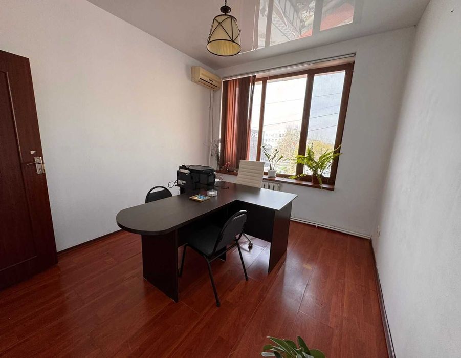 Офис, офисное помещение