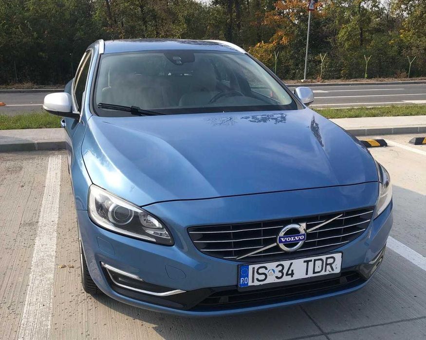 Volvo V60 D6 Plug-In Hybrid 285 CP