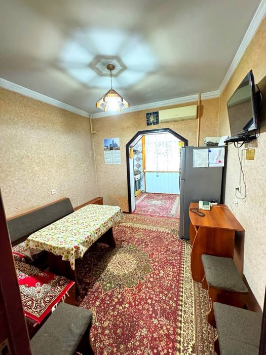 Qorasuv6 Uy sotiladi