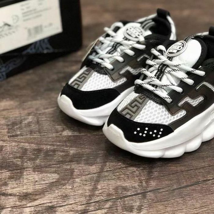 Chain reaction bărbați