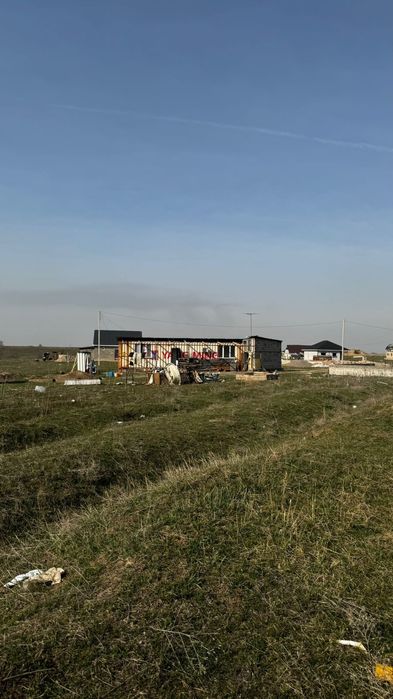 Продаю 2 участка земли